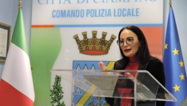 Visita istituzionale al Comando della Polizia Locale di Ciampino della Presidente della Commissione Parlamentare di inchiesta sul femminicidio, nonché su ogni forma di Violenza di Genere Onorevole Martina SEMENZATO