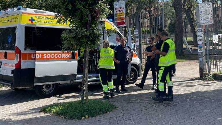 Fermato un uomo in forte stato di alterazione: minacciava e intimoriva i frequentatori del Parco Aldo Moro